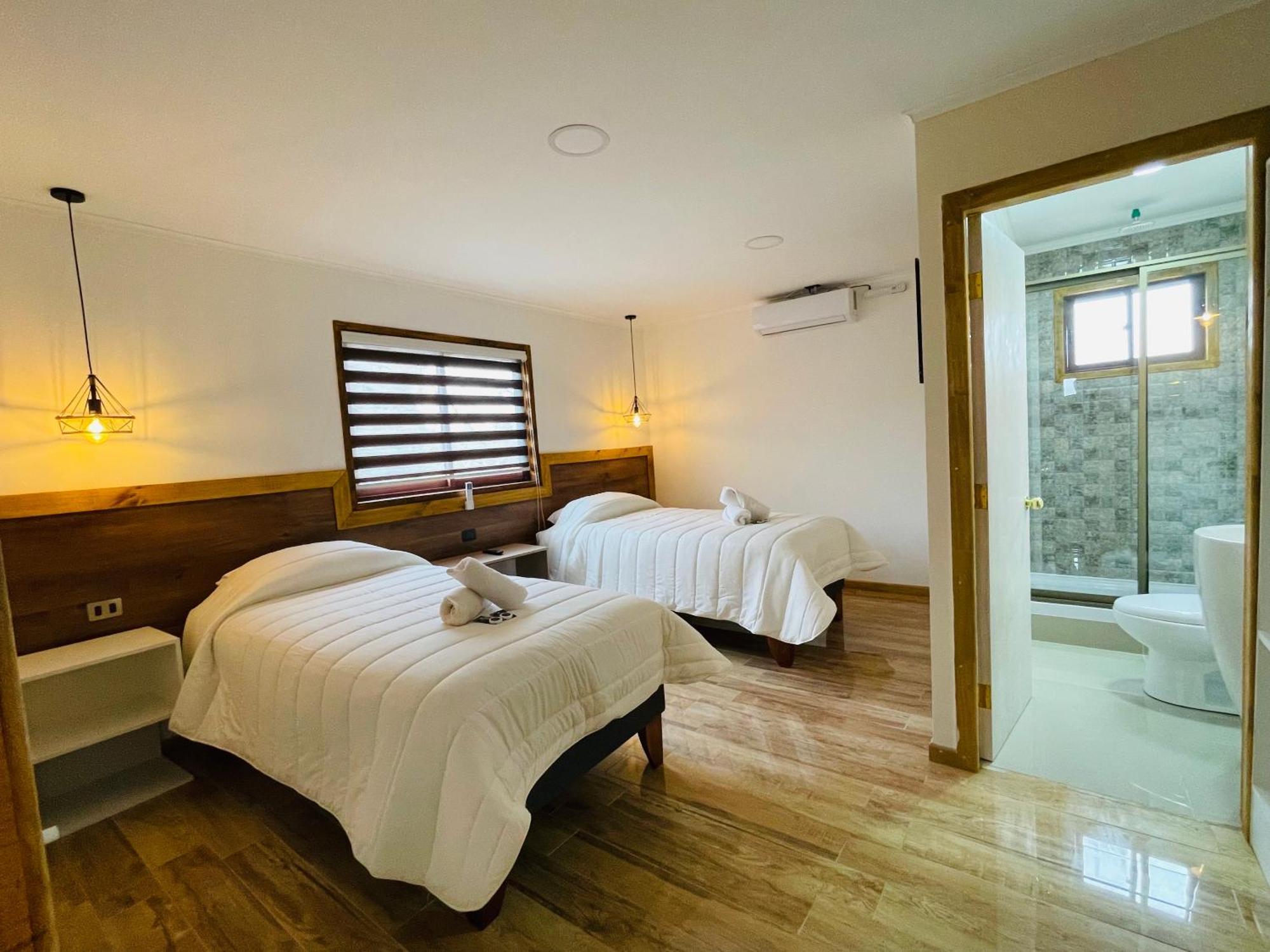 Hotel Residencial Victoria Said Linares Zewnętrze zdjęcie