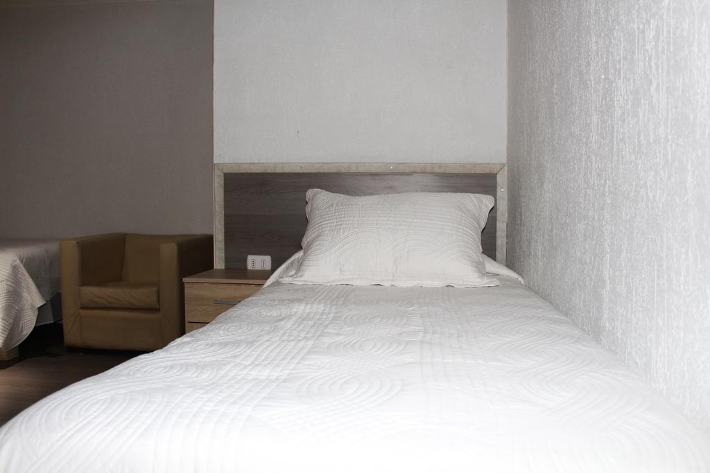 Hotel Residencial Victoria Said Linares Zewnętrze zdjęcie