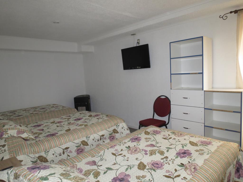 Hotel Residencial Victoria Said Linares Zewnętrze zdjęcie